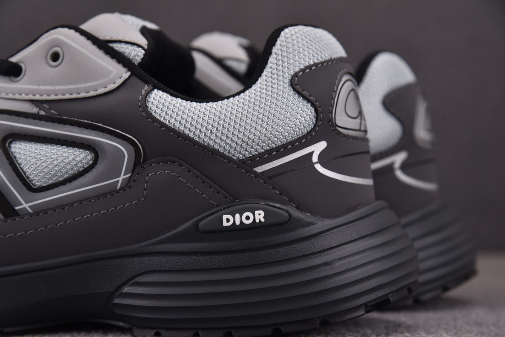 DIOR尺码:35-46纯原版出品-DioB30MICROFIBERMESH深紫YZ546偏大