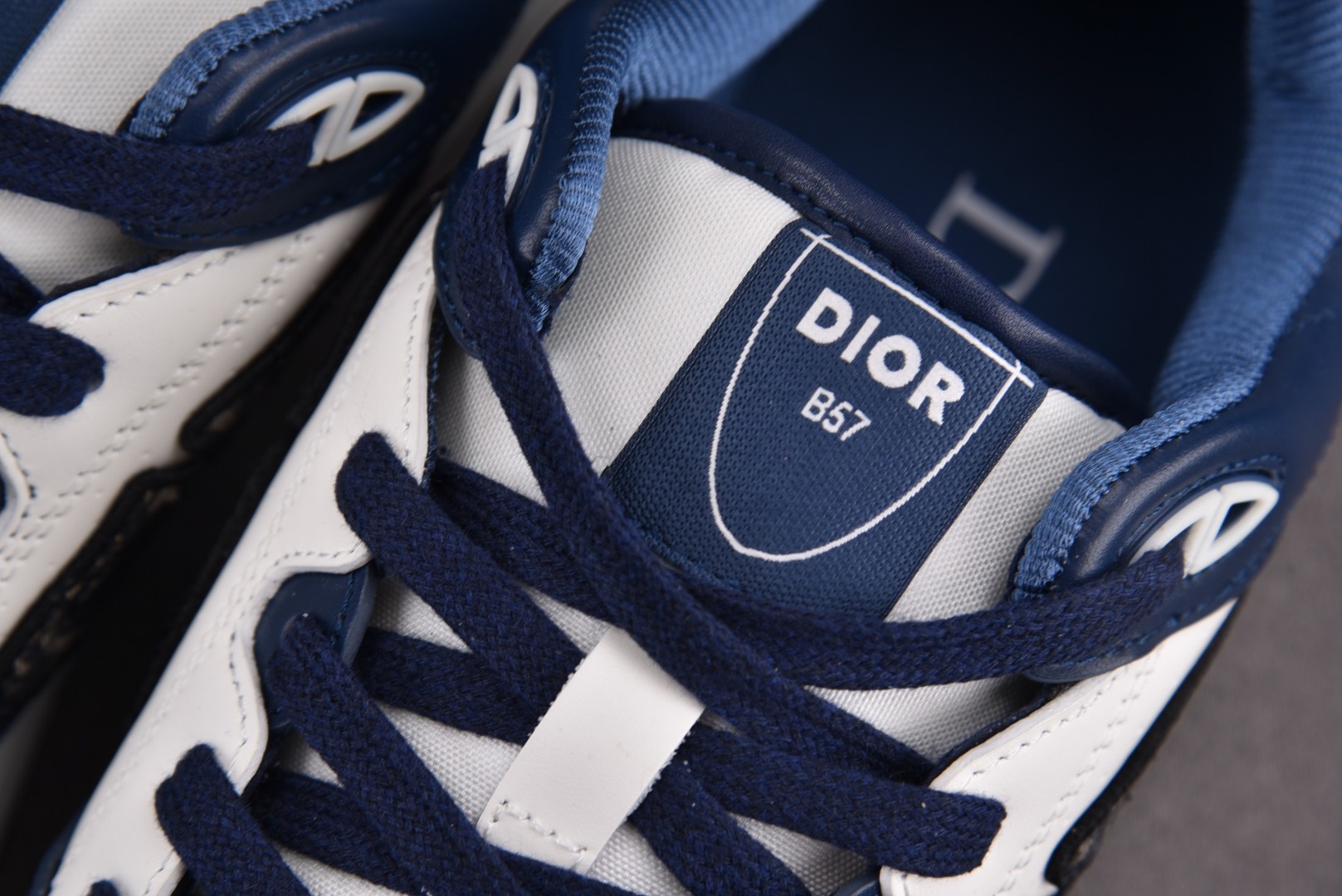 DIOR尺码:35-46纯原版出品-DioB57LTCALF深蓝白YZ546偏大