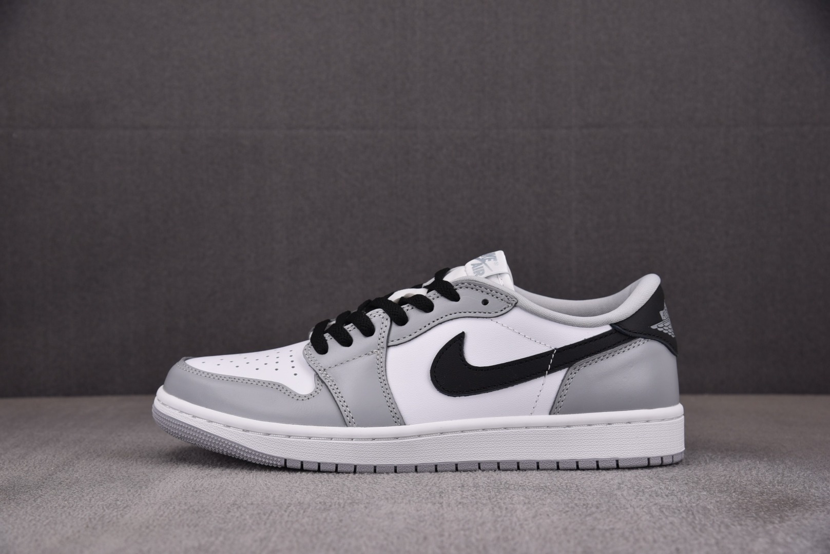 AJlow尺码:40-47.5纯原版出品-AirJordan1RetroLowOGBarons灰白黑CZ