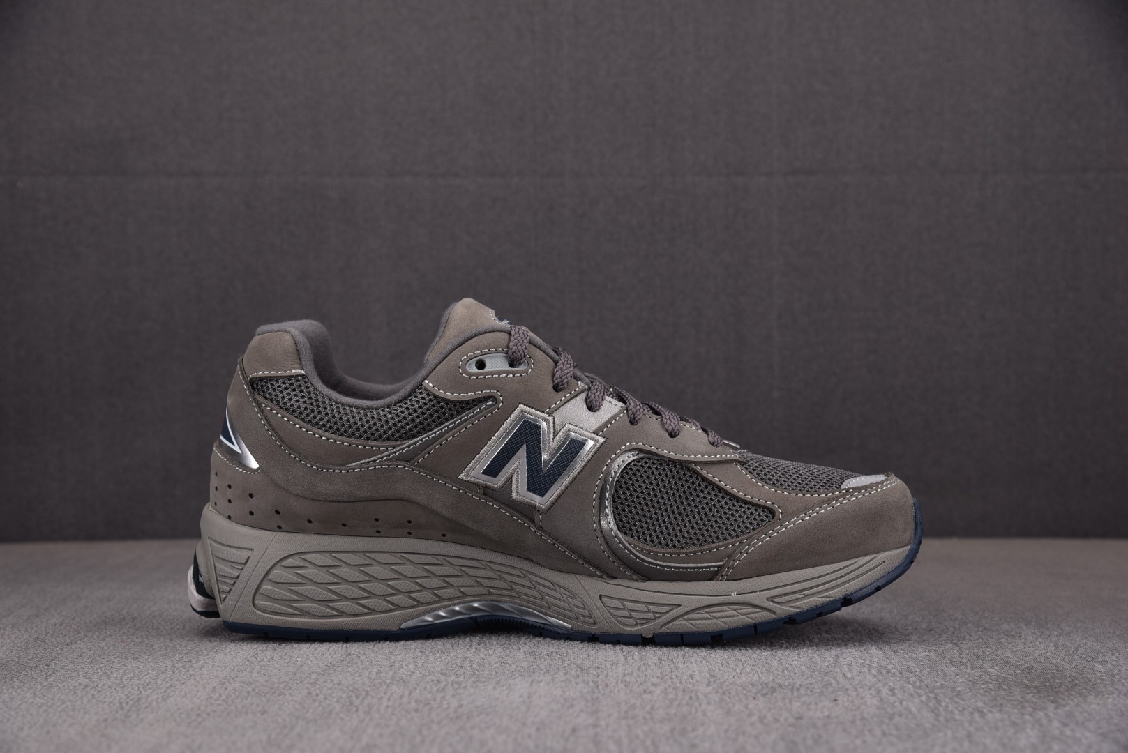 2002R尺码:35.5-46.5纯原版出品-新百伦NewBalance2002RLightGrey浅灰