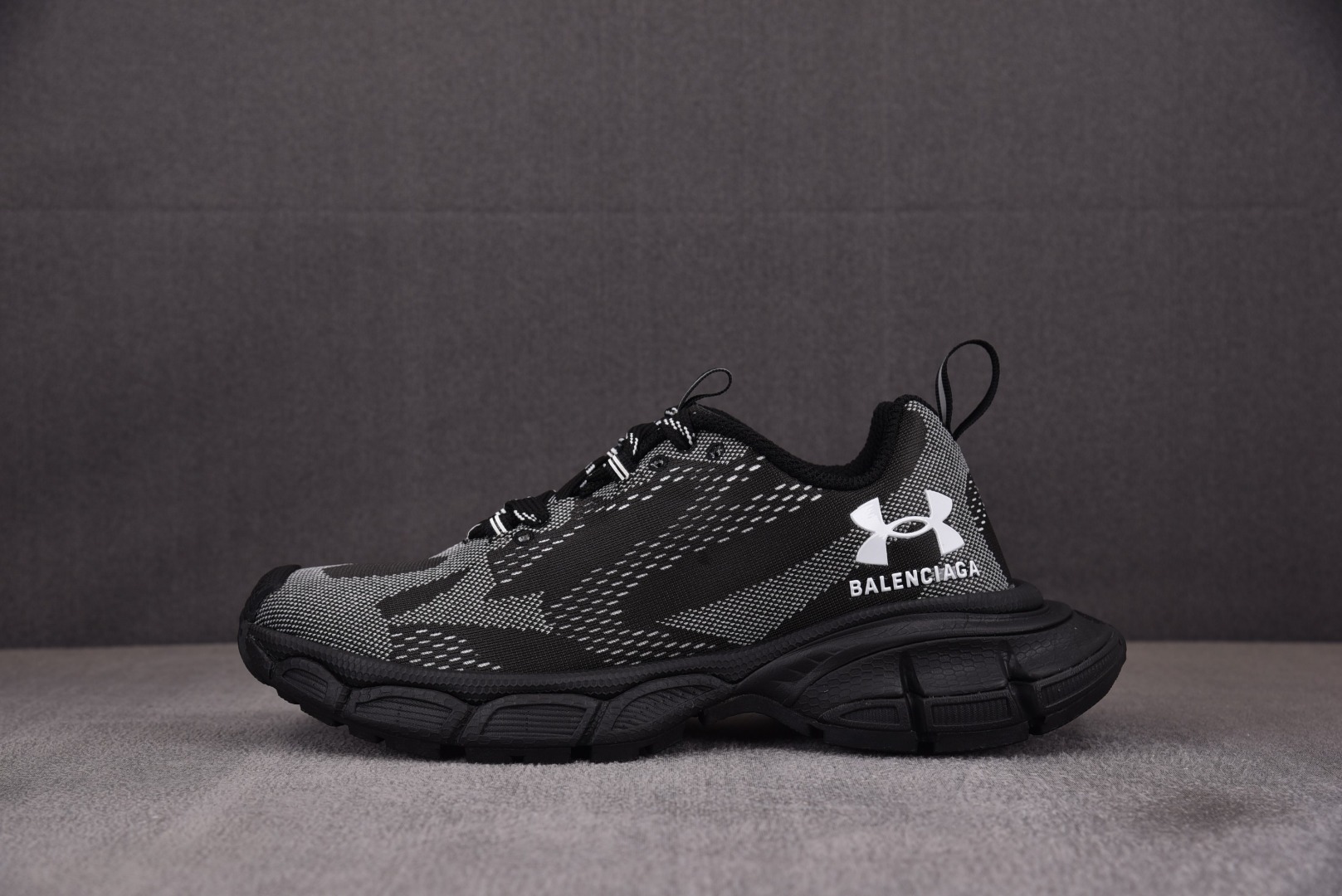 巴黎3XL尺码:35-45偏大1码纯原-BalenciagaxUnderArmour3XL黑白YZ003