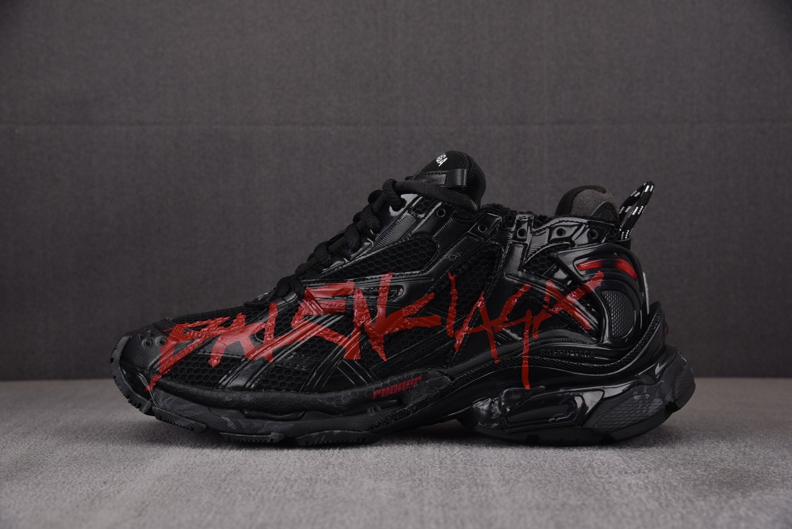 巴黎尺码:35-46偏大超重纯原版出品-BalenciagaRunner黑红涂鸦YZ009-03