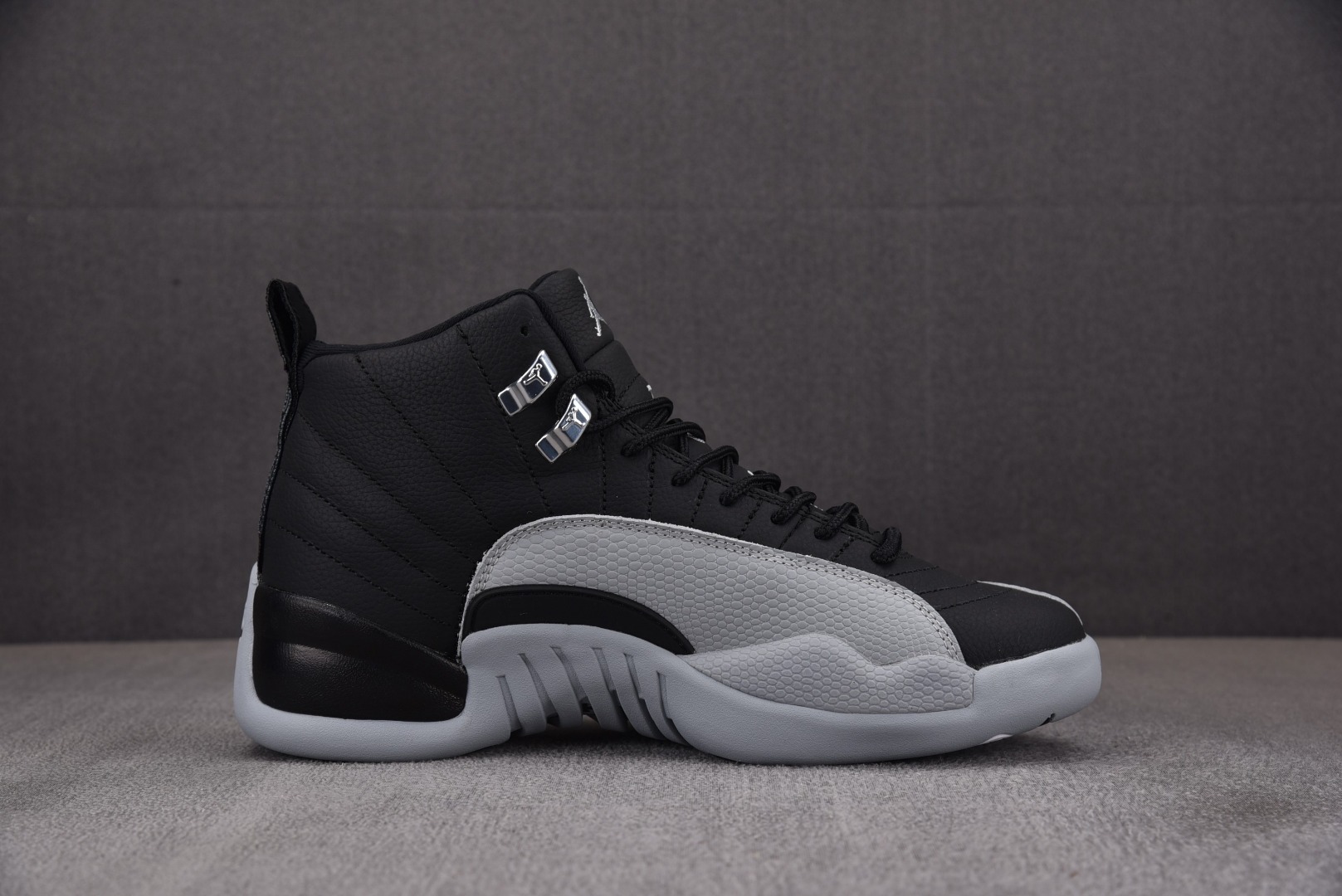 AJ12黑灰尺码:40-47.5纯原版出品-AirJordan12RetroBarons灰黑CT8013