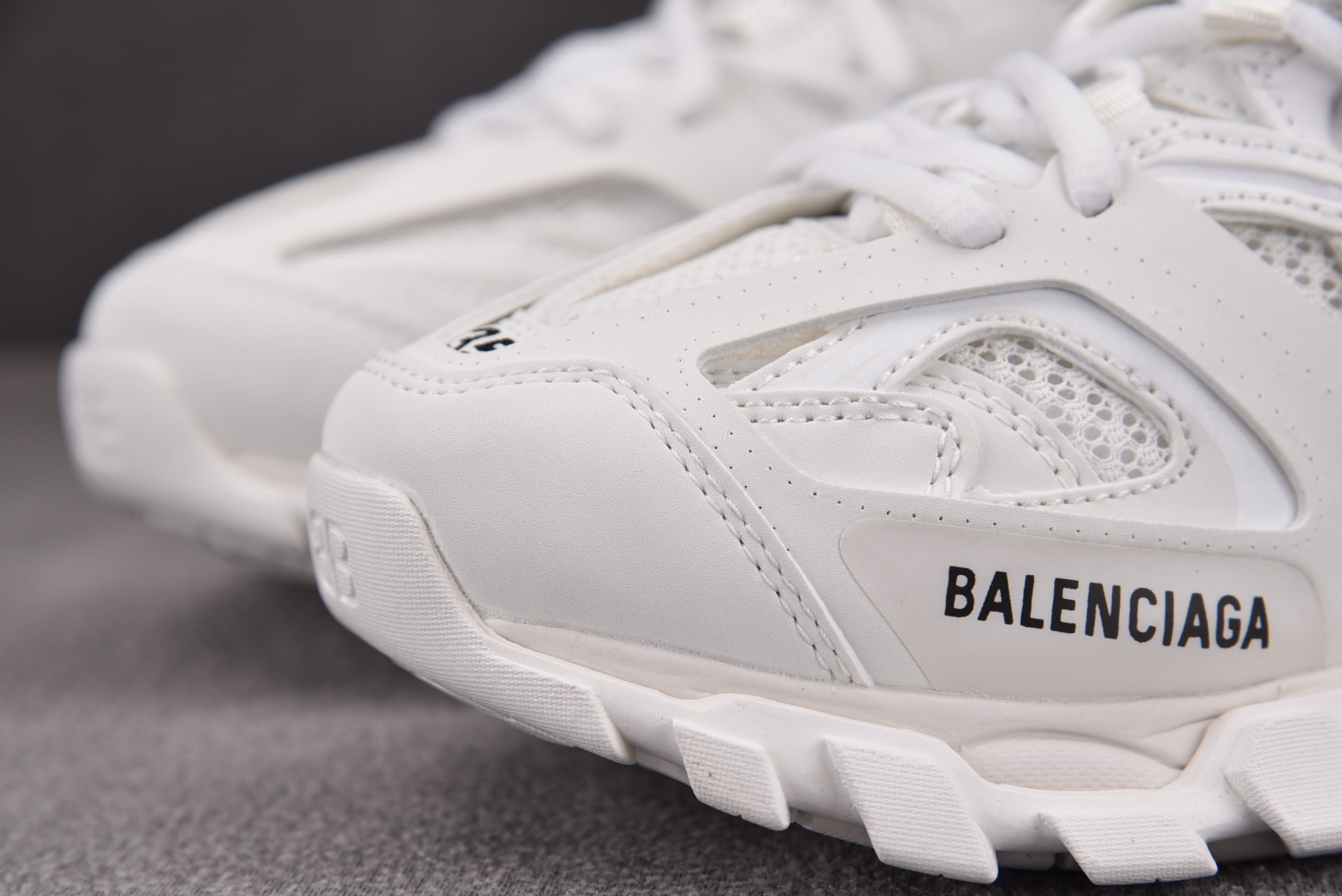 巴黎世家尺码:35-46偏大一码超重纯原出品-BalenciagaTrack白色YZ018