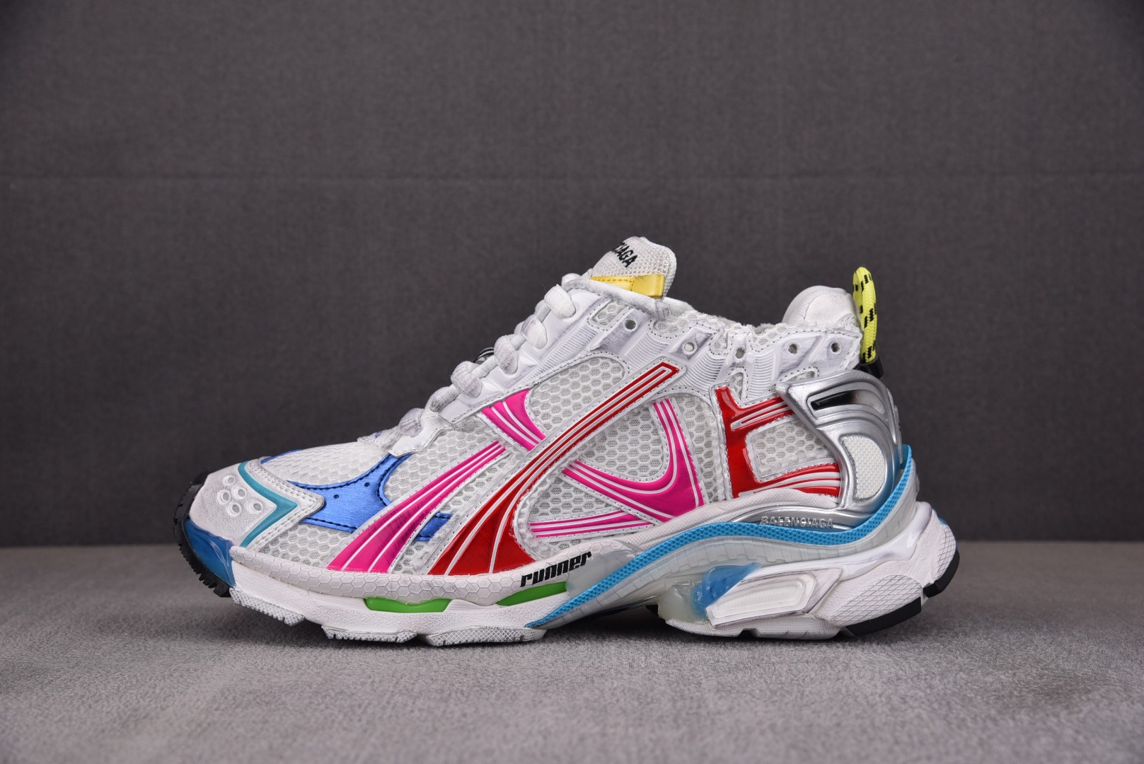 巴黎尺码:35-46偏大超重纯原版出品-BalenciagaRunner白红粉YZ009-03尺码434