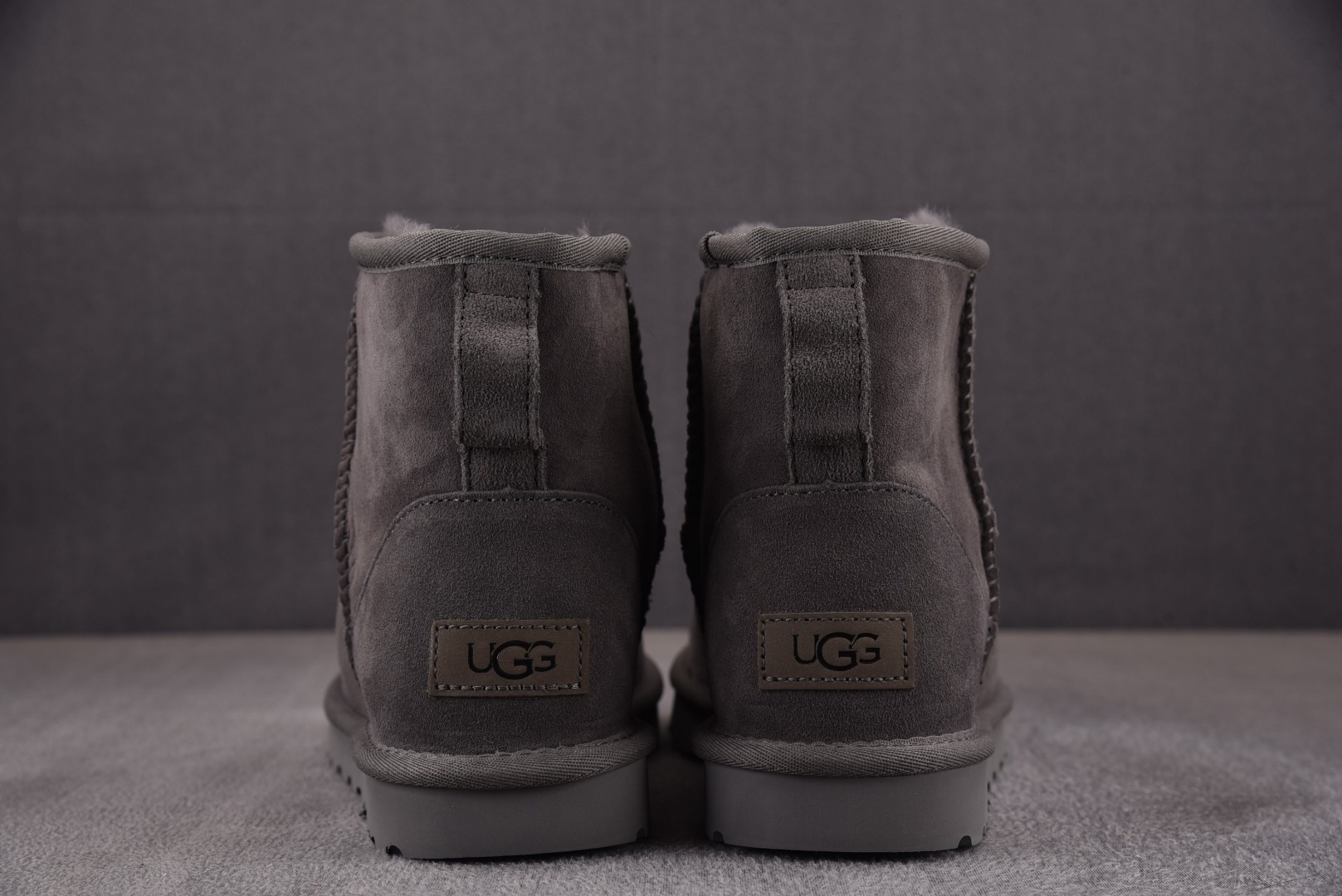 Ugg纯原尺码:35-40纯原版出品-UGGClassicMiniIIBootGrey灰色经典短筒YZ0