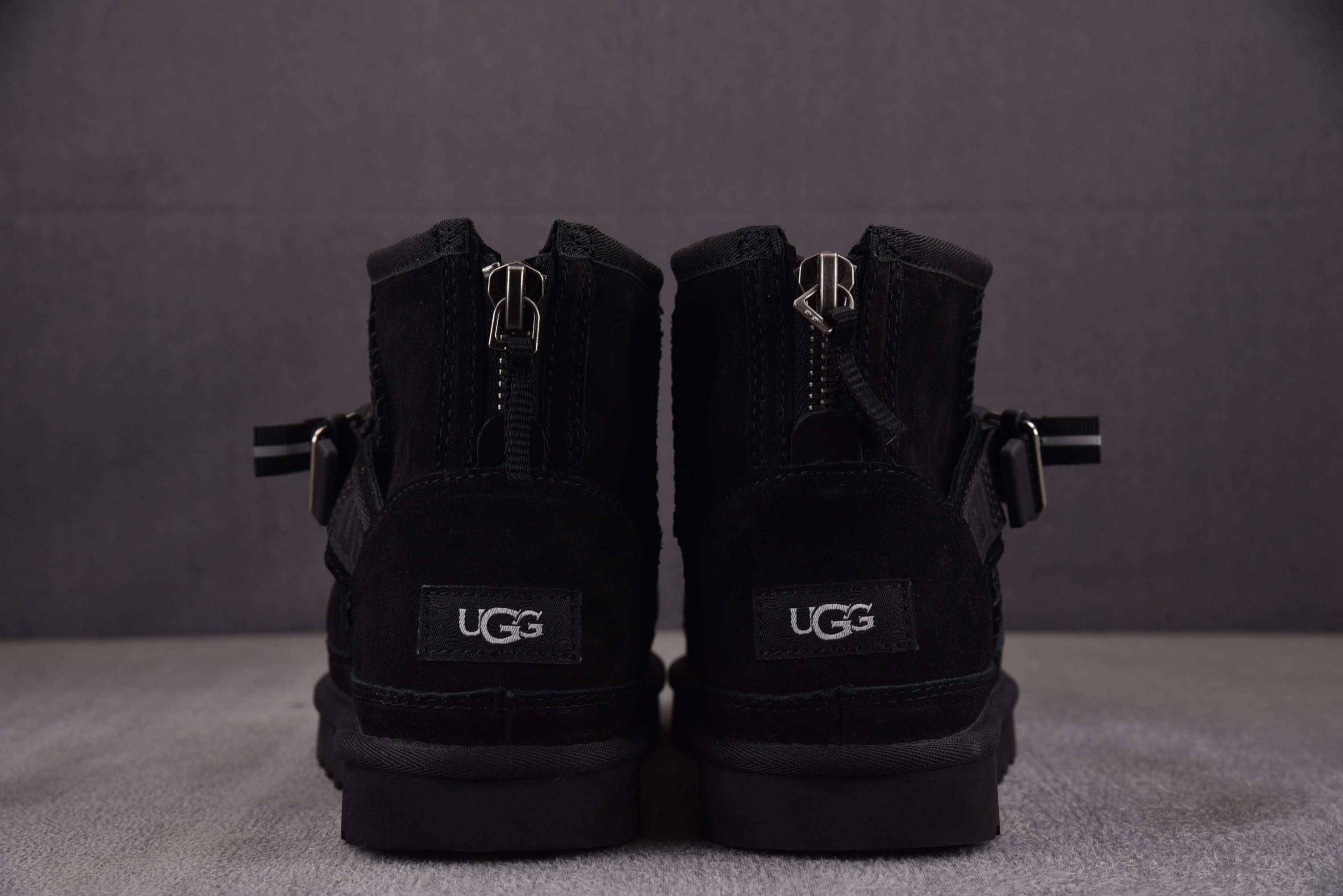 Ugg纯原尺码:40-45纯原版出品-UGGClassicMiniQuickclickBoot黑色YZ0