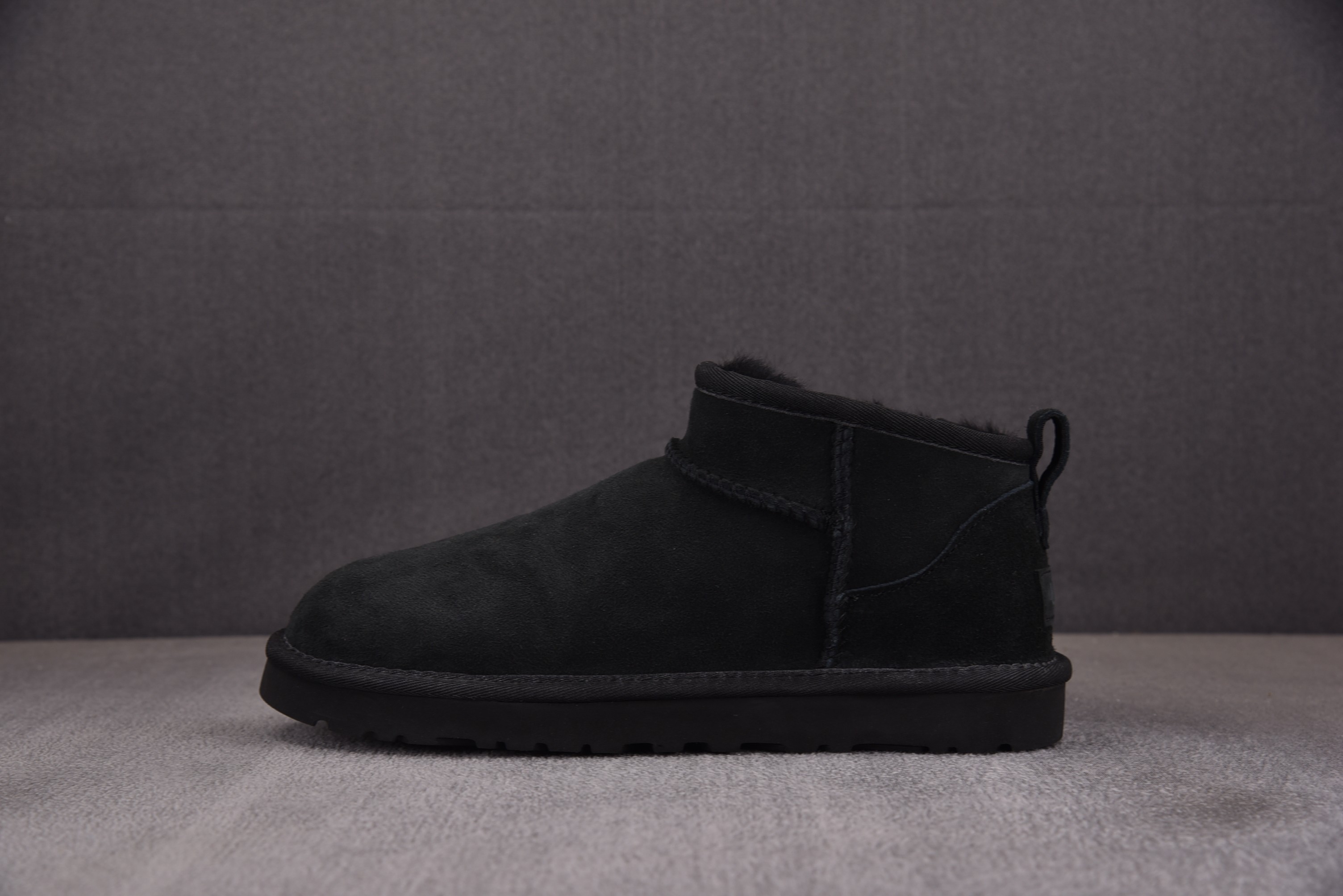 Ugg纯原尺码:35-40纯原版出品-UGGClassicUltraMiniBootBlack黑色YZ0