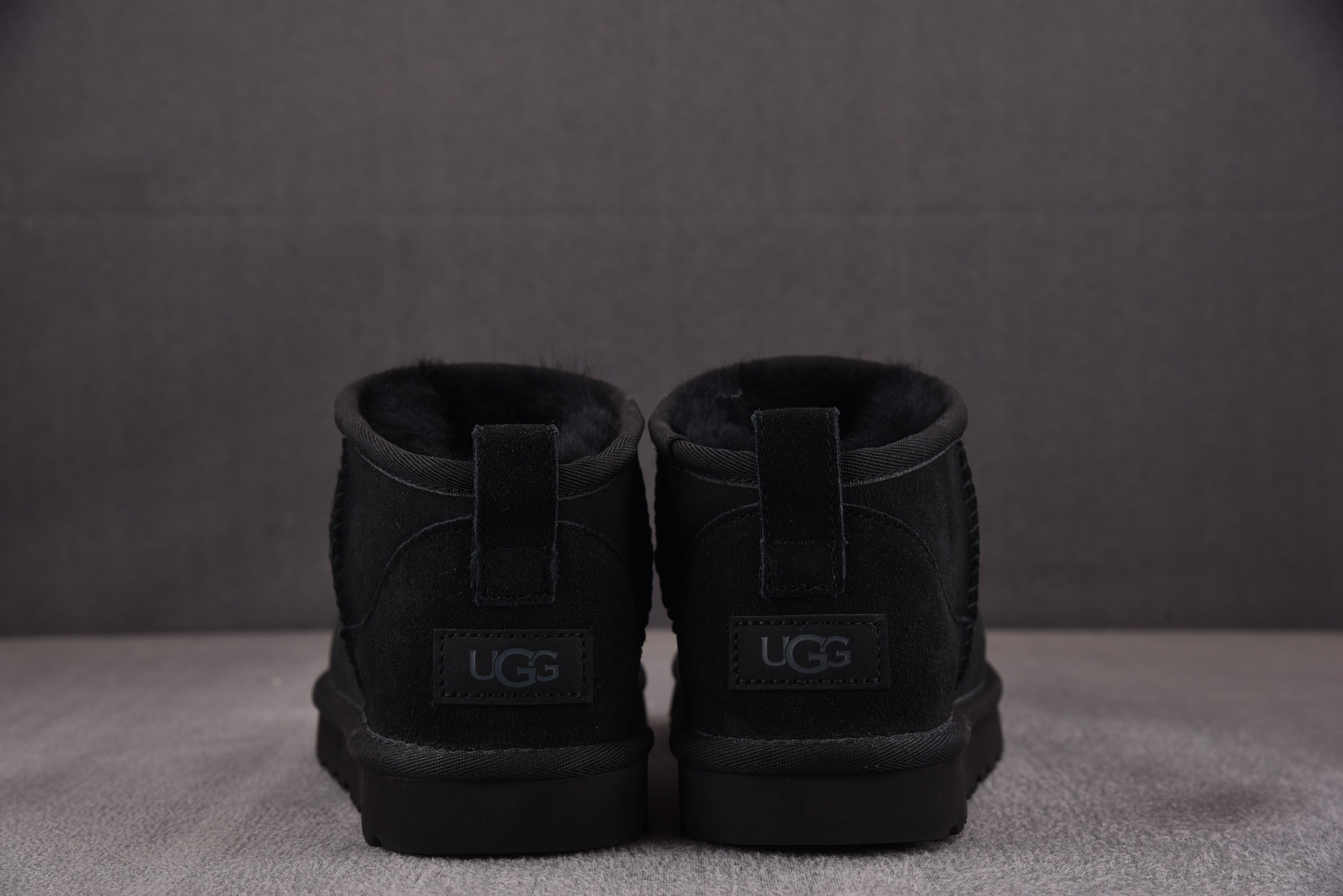 Ugg纯原尺码:35-40纯原版出品-UGGClassicUltraMiniBootBlack黑色YZ0