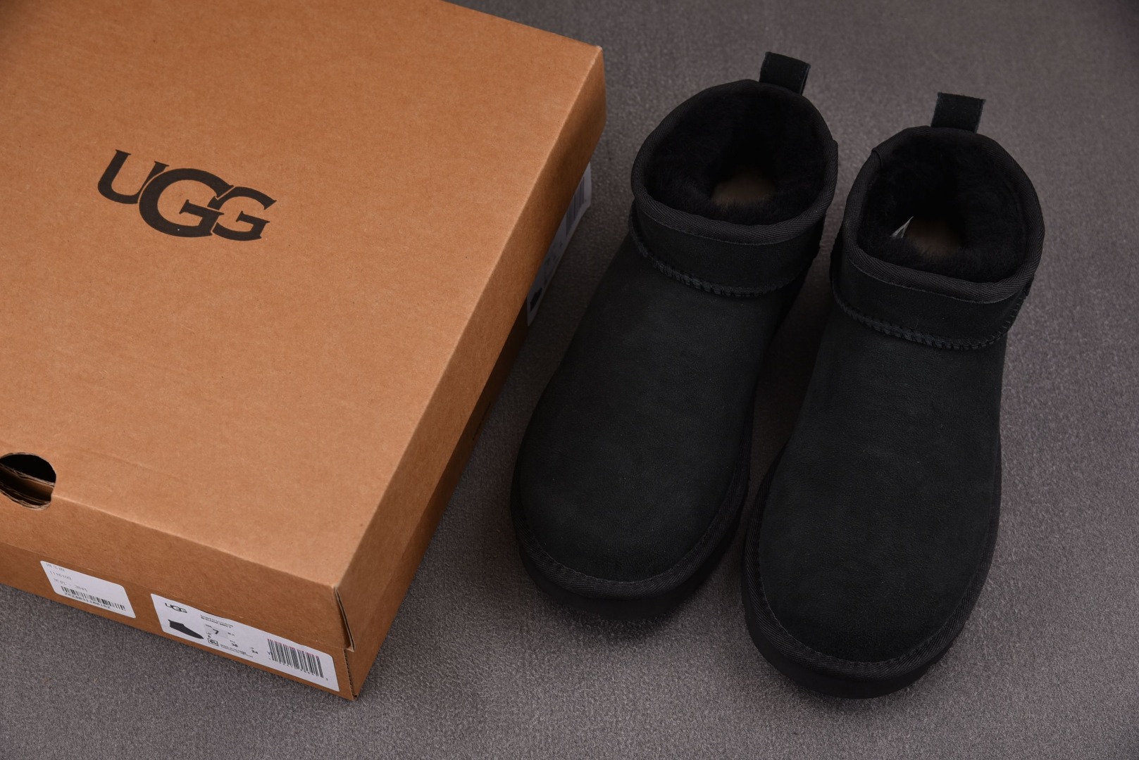 Ugg纯原尺码:35-40纯原版出品-UGGClassicUltraMiniBootBlack黑色YZ0