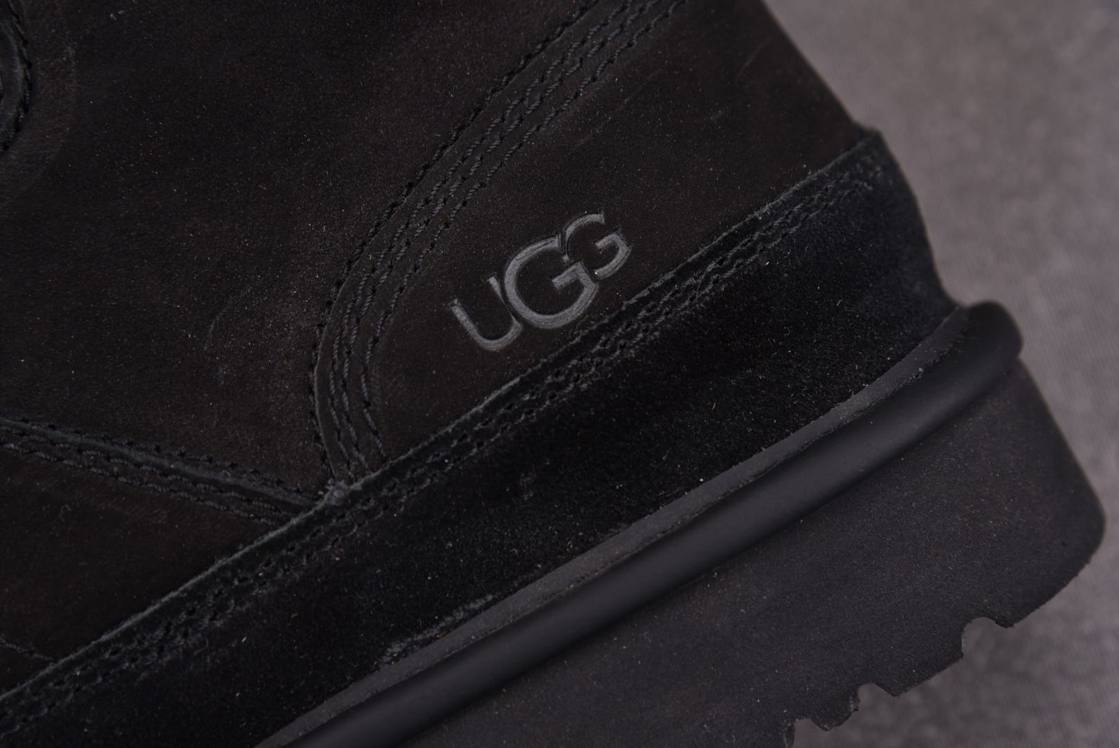 Ugg纯原尺码:40-45纯原版出品-UGGHighland海兰德雪地靴黑色-BLK海兰德运动靴YZ00