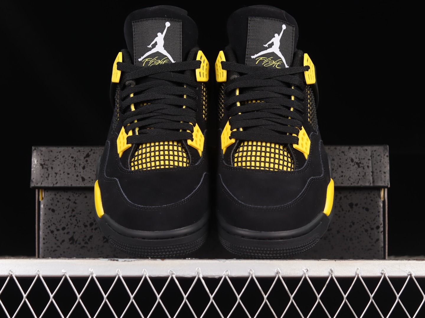 AJ4尺码:40-48.5特价福利-AirJordan4ThunderAJ4乔4雷公复刻篮球鞋DH692