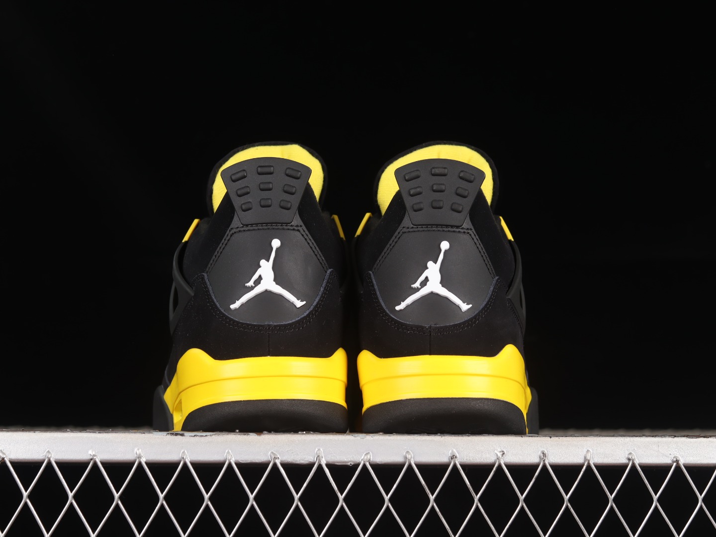 AJ4尺码:40-48.5特价福利-AirJordan4ThunderAJ4乔4雷公复刻篮球鞋DH692