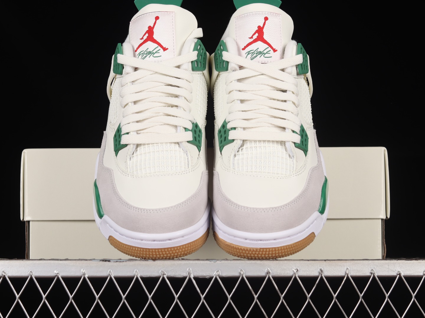 AJ4尺码:40-48.5特价福利-NkSBxAirJordan4PineGreenAJ4乔4联名白绿D