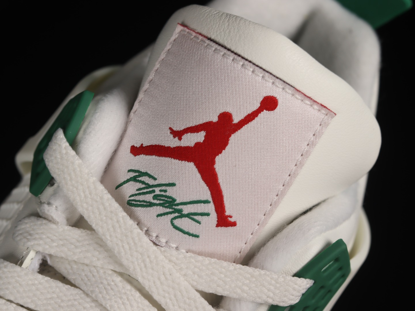 AJ4尺码:40-48.5特价福利-NkSBxAirJordan4PineGreenAJ4乔4联名白绿D