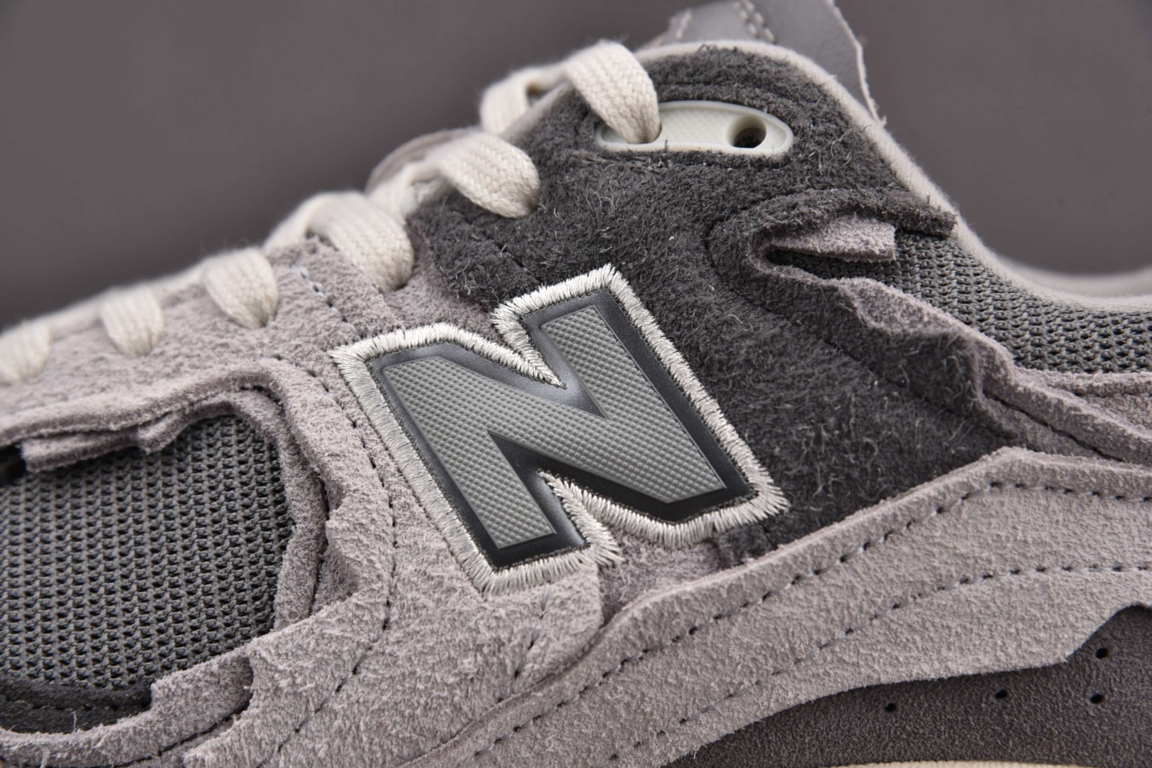 NB2002R云雨灰鞋码:36-46.5总裁R版出品-NewBalance2002R“RefinedFu