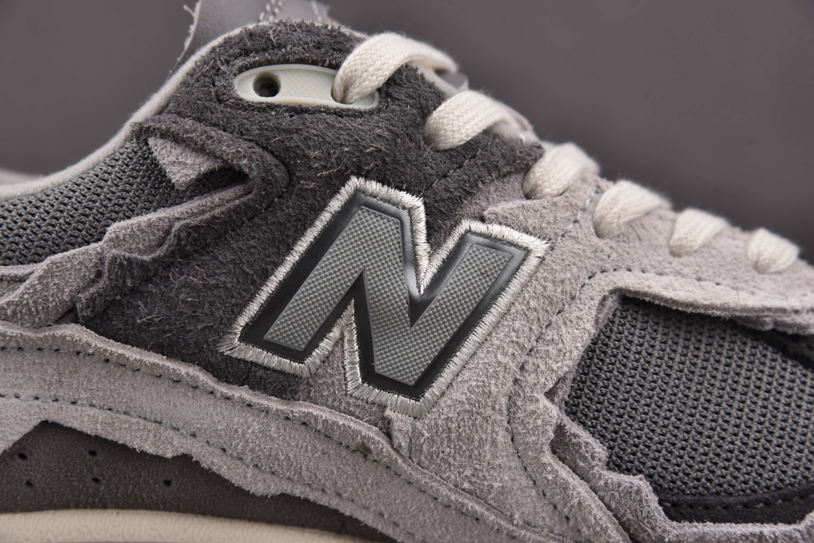 NB2002R云雨灰鞋码:36-46.5总裁R版出品-NewBalance2002R“RefinedFu