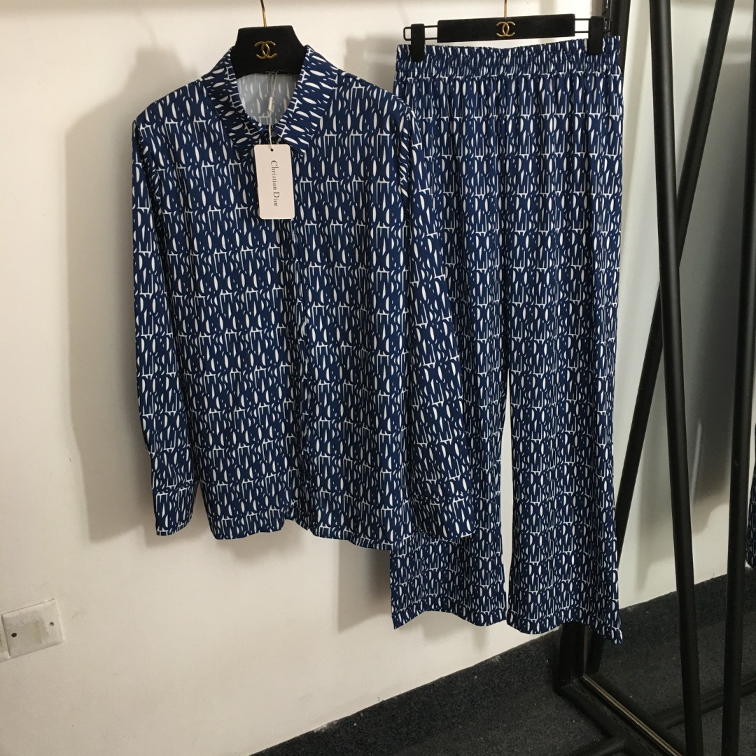 Dior Good
 Clothing Pants & Trousers Shirts & Blouses Blue Printing Long Sleeve