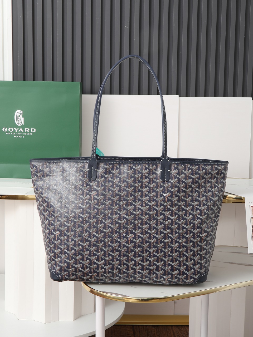 Goyard Artois Medium Zipped Tote Bag - Structured Design, Secure & Stylish