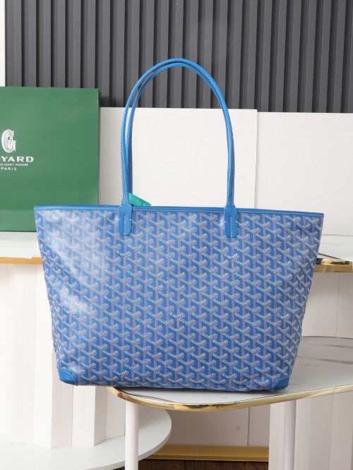 Goyard Artois Blue Tote Bag, Zip Closure, Detachable Pouch, 30x17x50 cm 1 Goyard Artois Blue Tote Bag, Zip Closure, Detachable Pouch, 30x17x50 cm
