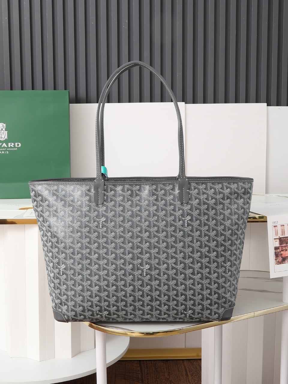 Goyard Artois Medium Gray Tote Bag - Structured Design with Zipper Closure