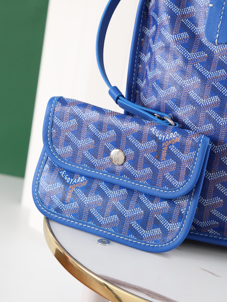 NO:618381,020660-1 Item No. 2321 Multi-angle detail close-up, Goya [original factory]19860909020660-1 货号2321 多角度细节特写,戈雅【原厂】,Bag