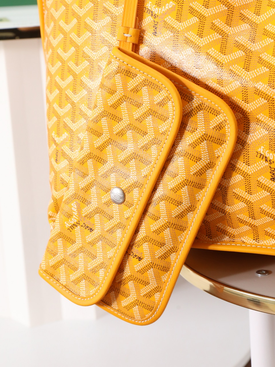 NO:618482,020166L yellow detail close-up, Goya [original factory]19860909020166L黄色细节特写,戈雅【原厂】,Bag