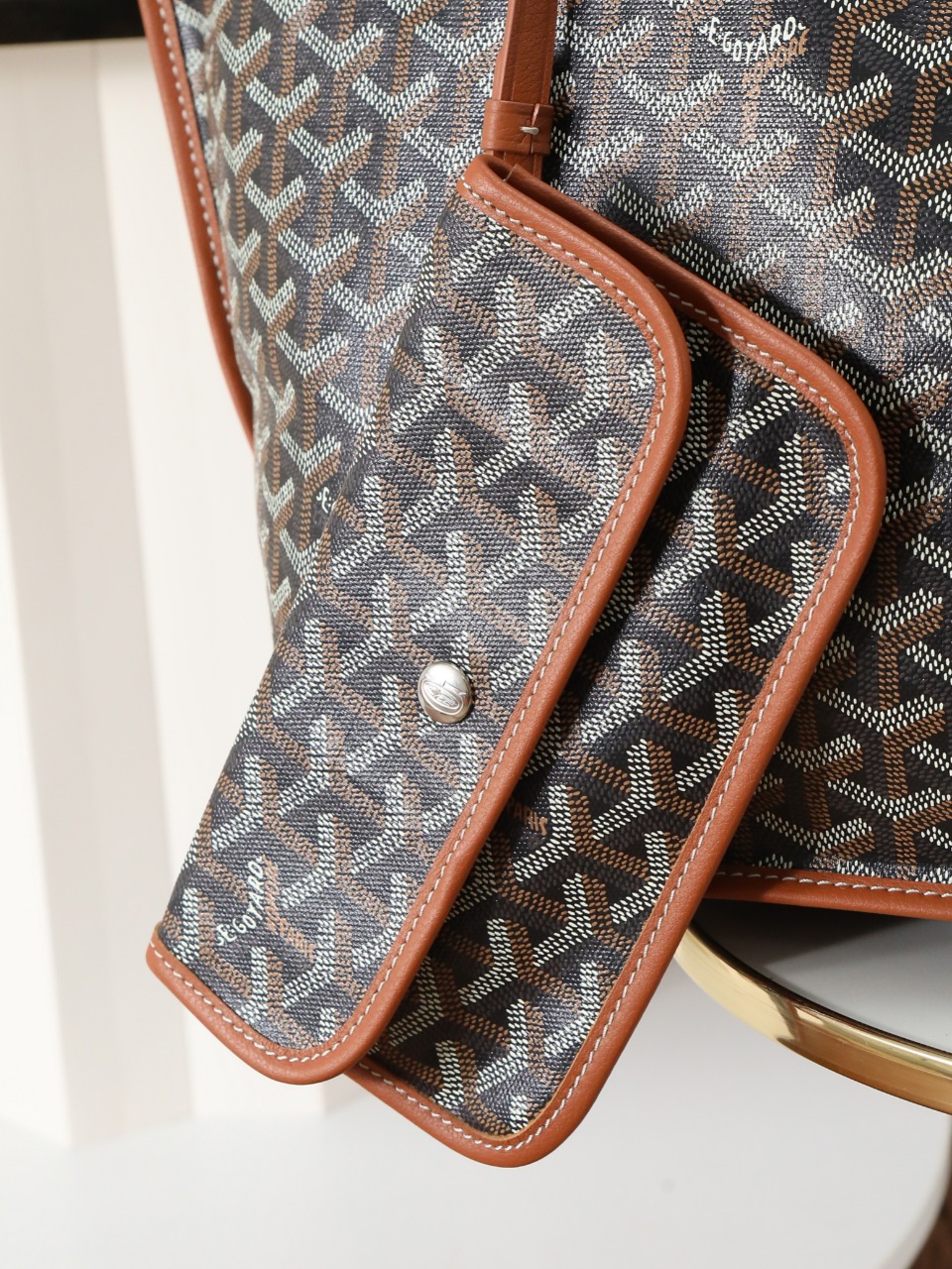 NO:618492,020166L brown detail close-up, Goya [original factory]19860909020166L棕色细节特写,戈雅【原厂】,Bag