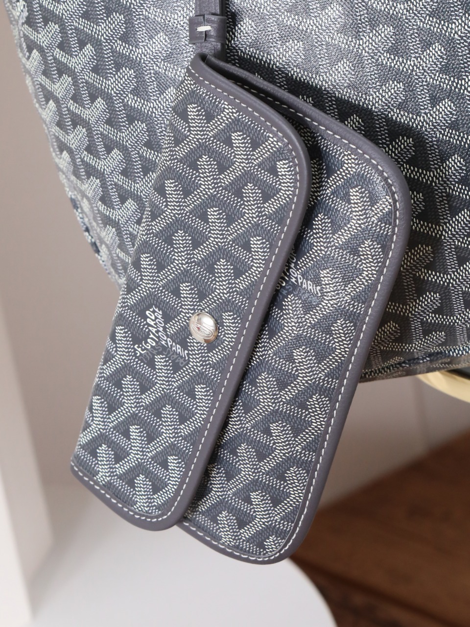 NO:618674,020146L gray, Goya [original factory]19860909020146L灰,戈雅【原厂】,Bag