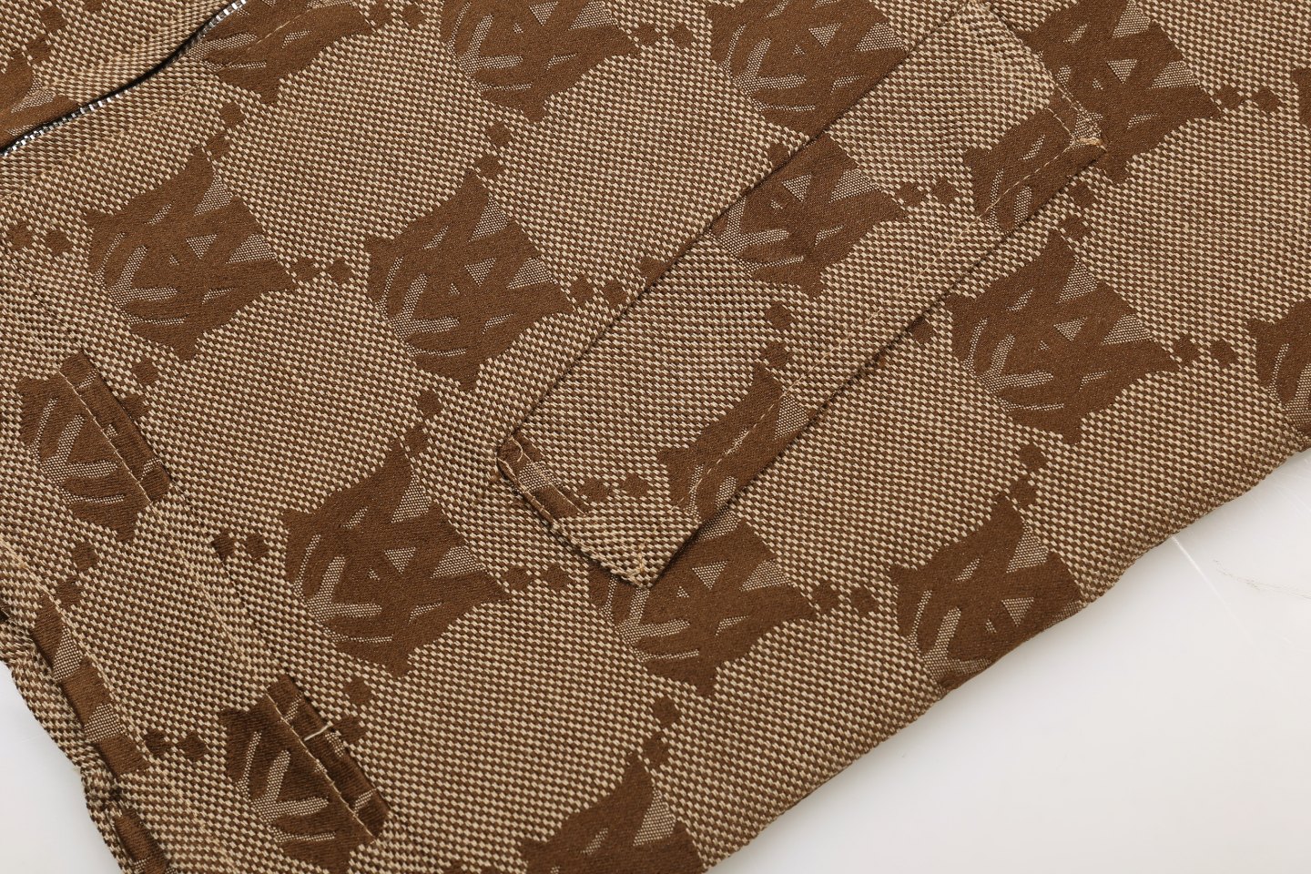 AMIRI 24ss Logo Hats: High-Density Polyester Fabric and Original Design - 图片 5