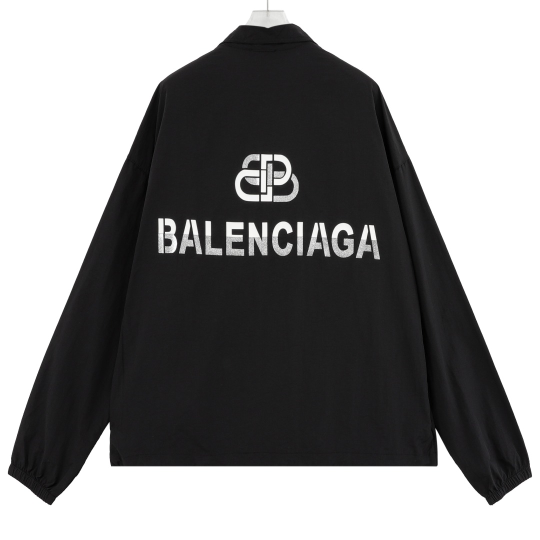 Curratamos lo mejor
 Balenciaga Ropa de protección solar Cortavientos