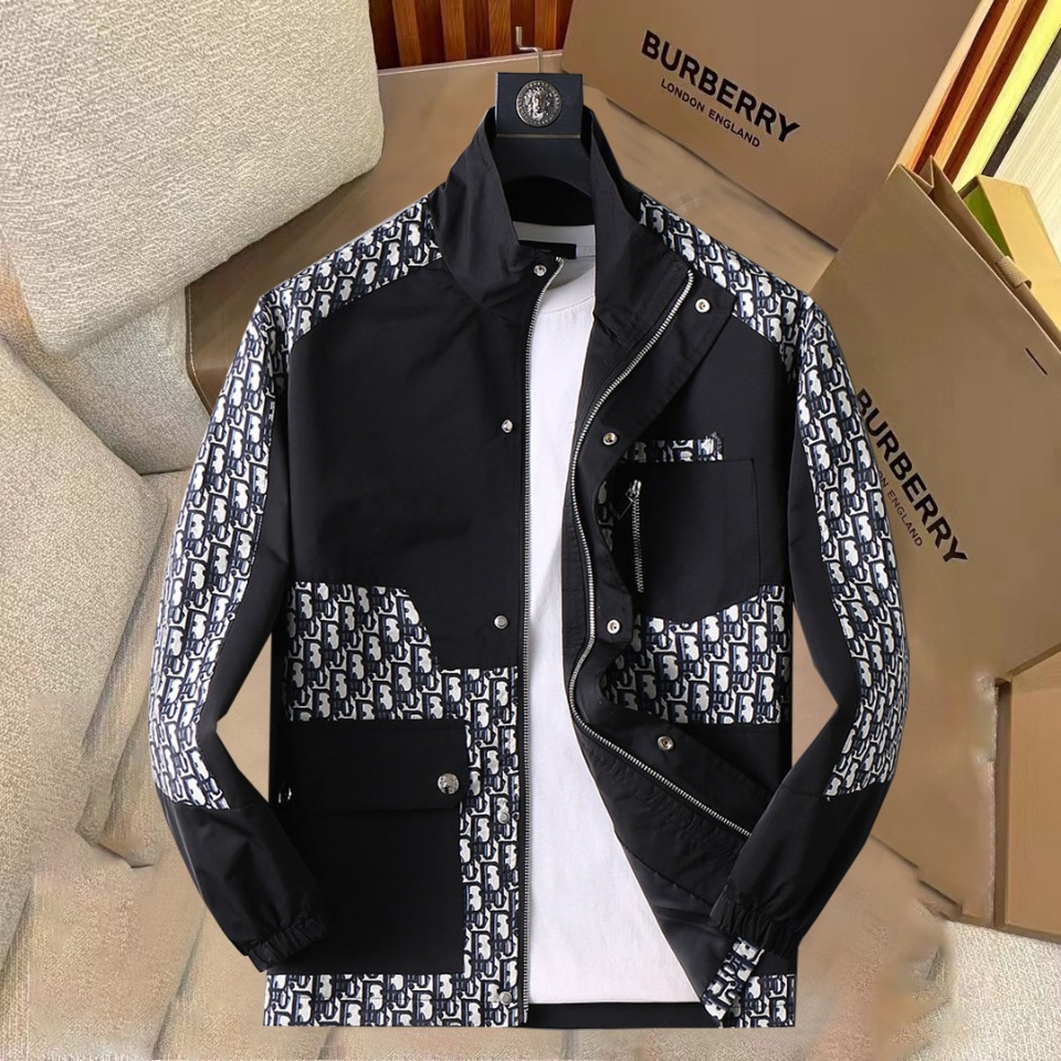 NO:520667,Dior 2025 spring new jacket jacket, the new product on the show is perfect, comfortable and warm, the three standards are complete in color and full and attractive, and the very outstanding design easily advances the sense of fashion, the workmanship is extremely exquisite and rigorous, and the wiring is neat and meticulous!  A masterpiece of a big-name designer!  The upper body doesn't look bloated and super handsome!  Spot code M ~ XXXL,,dior,jackets & coats,jackets & coats,alexander wang19860909迪奥 2025春季新款夹克外套,秀场新品品相非常完美,舒适保暖,三标齐全色泽饱满诱人,非常出彩的设计,轻松将时髦感进阶,做工极为考究严谨,走线工整细致！大牌设计师巨作！上身不显臃肿、超级帅气！现货码数M ～ XXXL,,dior,jackets & coats,jackets & coats,alexander wang,Men's clothing